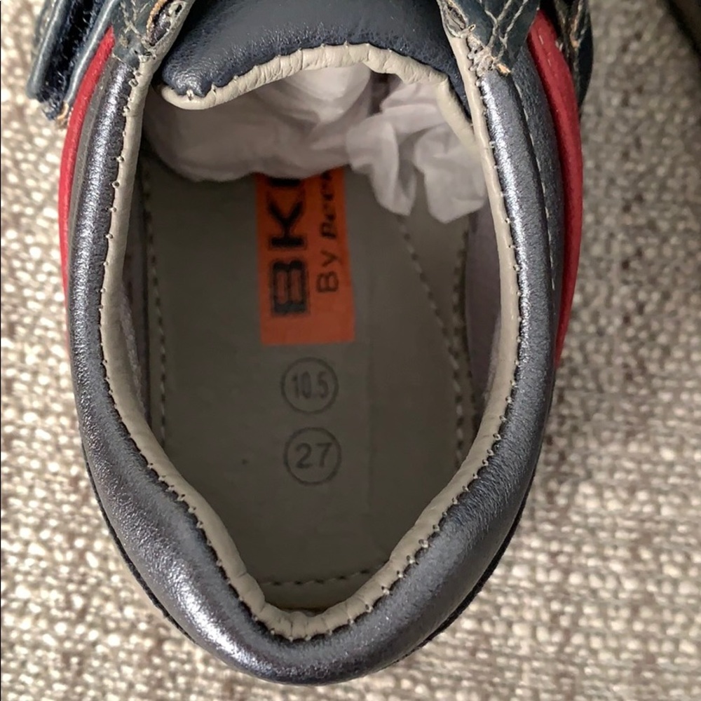 NEW BKO Navy and Red Shoes - Picture 5 of 8